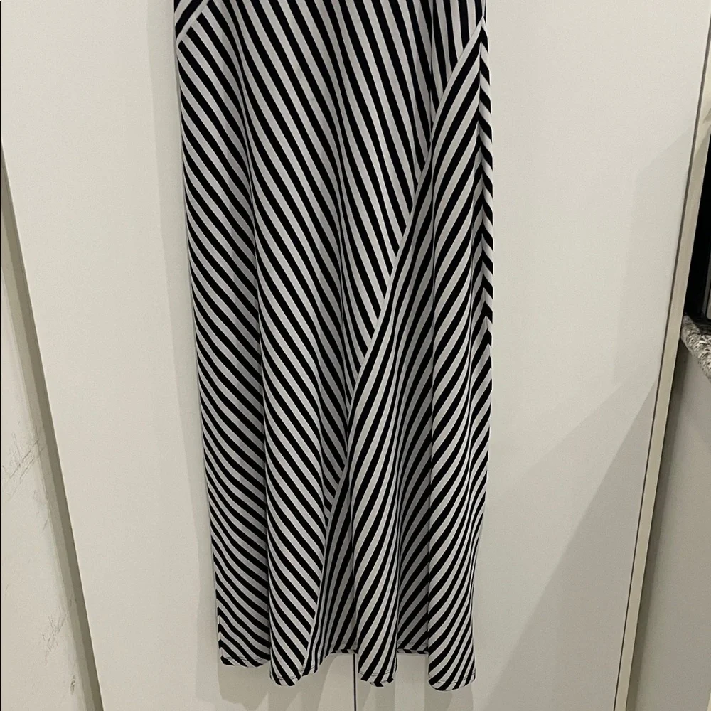 Calvin Klein Black & White Striped Sleeveless Maxi Dress 🔥 - Size Medium - Picture 10 of 16